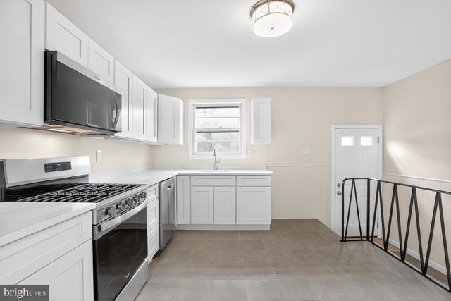 53 MARTA DR, Wilmington, DE 19808