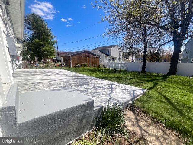 53 MARTA DR, Wilmington, DE 19808