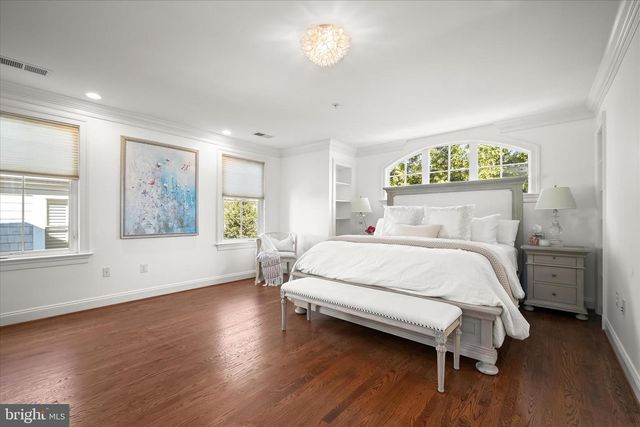 6700 FAIRFAX RD, Chevy Chase, MD 20815