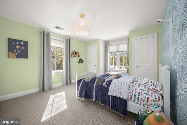6700 FAIRFAX RD, Chevy Chase, MD 20815