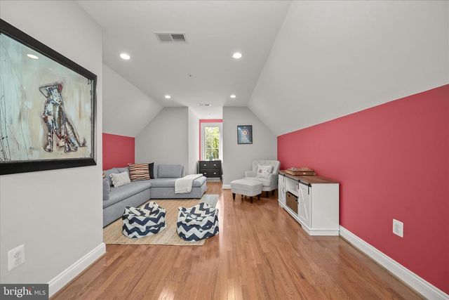 6700 FAIRFAX RD, Chevy Chase, MD 20815