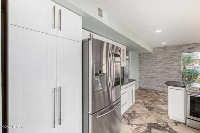 18653 N 43RD Drive, Glendale, AZ 85308