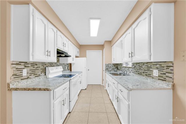 725 Franziska Street, Alamo, TX 78516