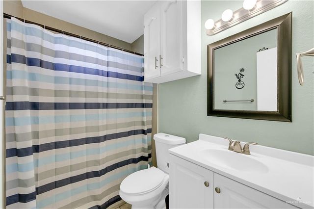 725 Franziska Street, Alamo, TX 78516