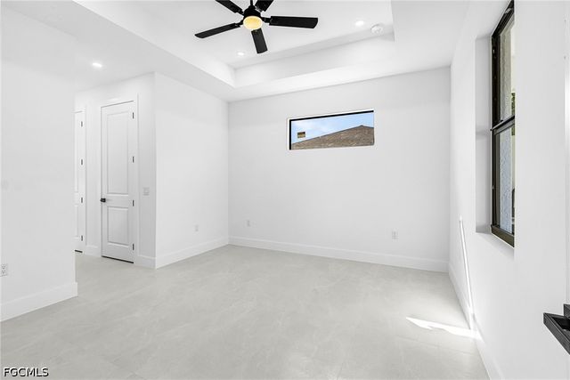 2200 NE 15th AVE, Cape Coral, FL 33909