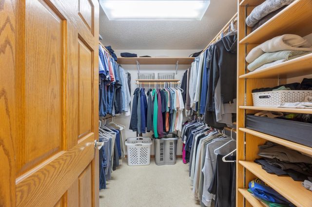 1816 Queensbury Street, West Fargo, ND 58078