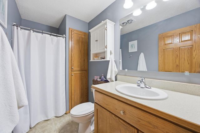 1816 Queensbury Street, West Fargo, ND 58078