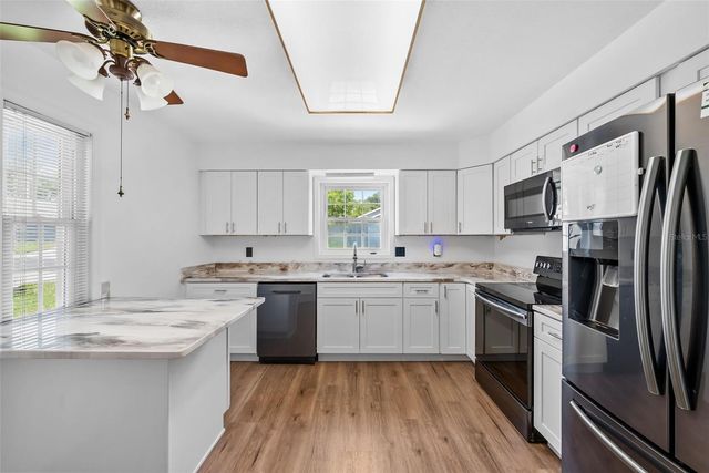37420 TEABERRY LOOP, Zephyrhills, FL 33542