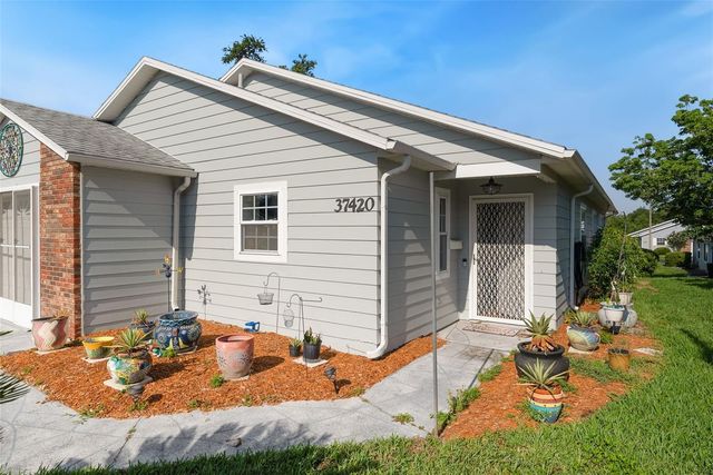 37420 TEABERRY LOOP, Zephyrhills, FL 33542