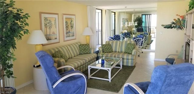 10475 Gulf Shore DR 165, Naples, FL 34108