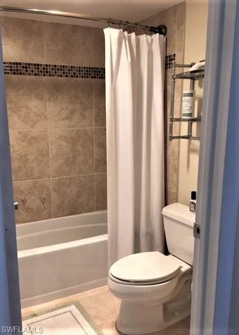 10475 Gulf Shore DR 165, Naples, FL 34108