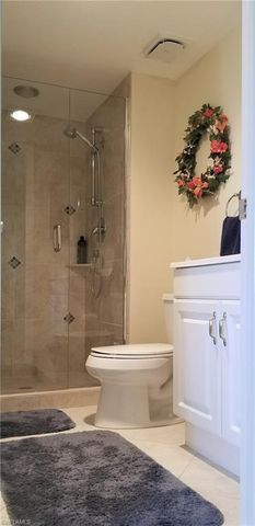 10475 Gulf Shore DR 165, Naples, FL 34108