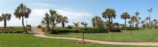 10475 Gulf Shore DR 165, Naples, FL 34108