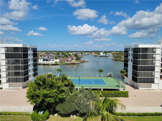 10475 Gulf Shore DR 165, Naples, FL 34108