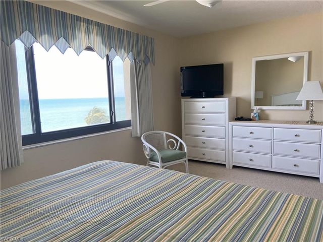 10475 Gulf Shore DR 165, Naples, FL 34108