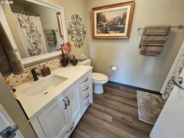 701 COLUMBIA St 404, Vancouver, WA 98660