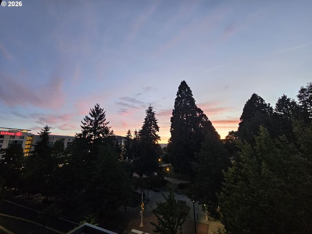 701 COLUMBIA St 404, Vancouver, WA 98660