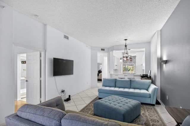 9575 Weldon Circle C413, Tamarac, FL 33321