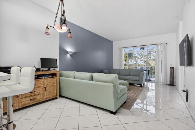 9575 Weldon Circle C413, Tamarac, FL 33321