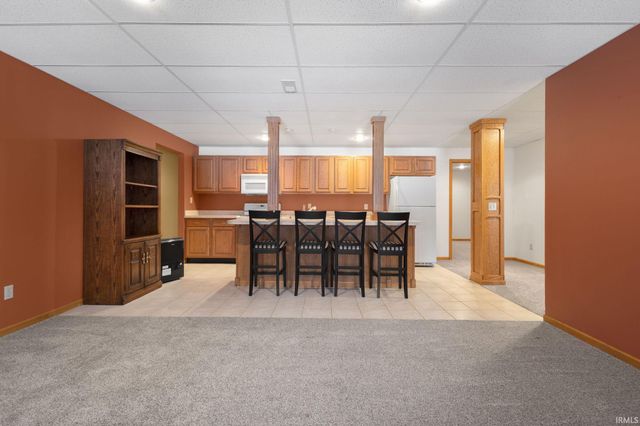 59390 High Pointe Drive, South Bend, IN 46614