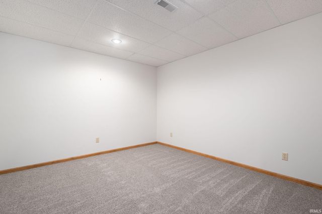 59390 High Pointe Drive, South Bend, IN 46614