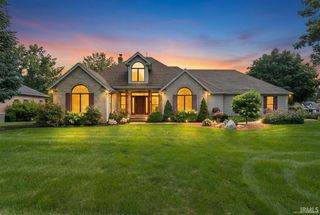 59390 High Pointe Drive, South Bend, IN 46614