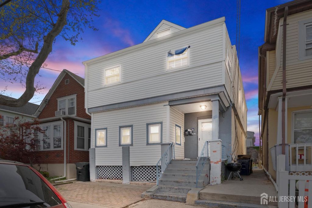 423 Augustine Place 2, Perth Amboy, NJ 08861