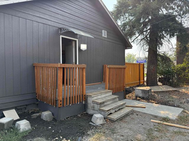 2927 E Mission Ave, Spokane, WA 99202