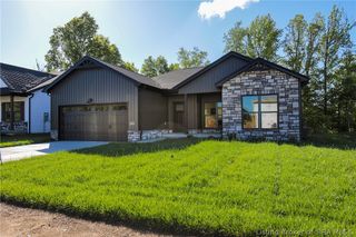 2028 Fairview Farm Drive 220, Memphis, IN 47143