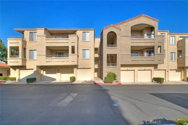 1010 La Terraza, Corona, CA 92879