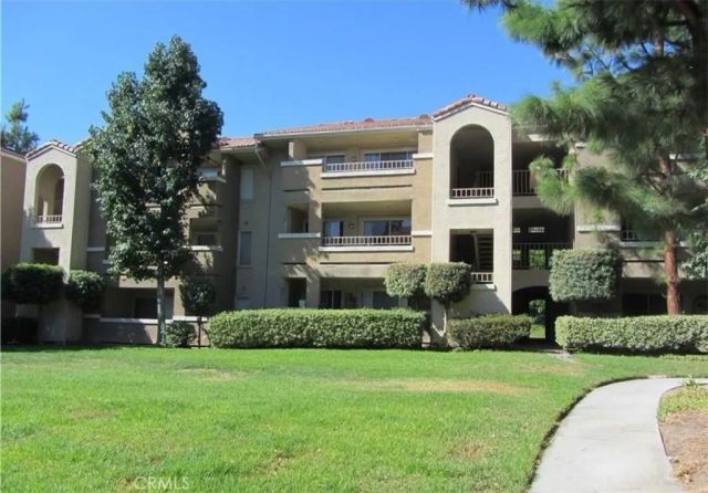 1010 La Terraza, Corona, CA 92879