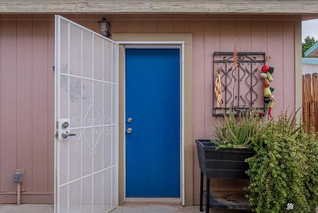 13729 E 49 Dr, Yuma, AZ 85367