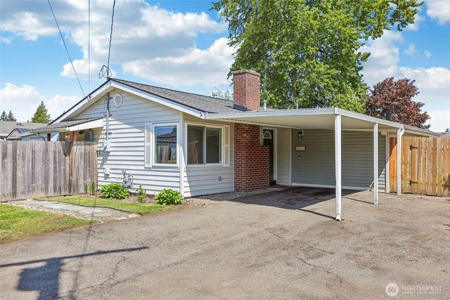 16966 121st Avenue SE, Renton, WA 98058