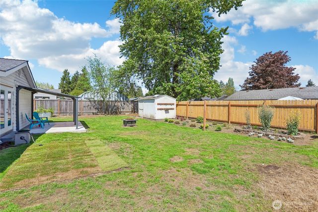 16966 121st Avenue SE, Renton, WA 98058