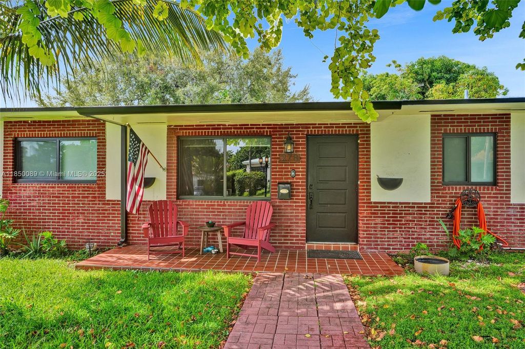 278 NE 116th St, Miami, FL 33161