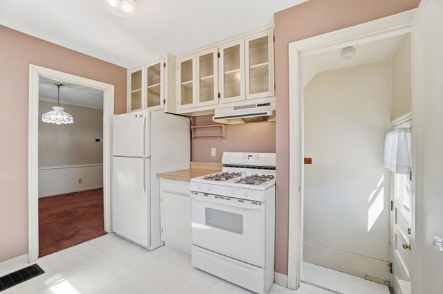 827 Snowhill Boulevard 827 Snowhill Boulevard, Springfield, OH 45504