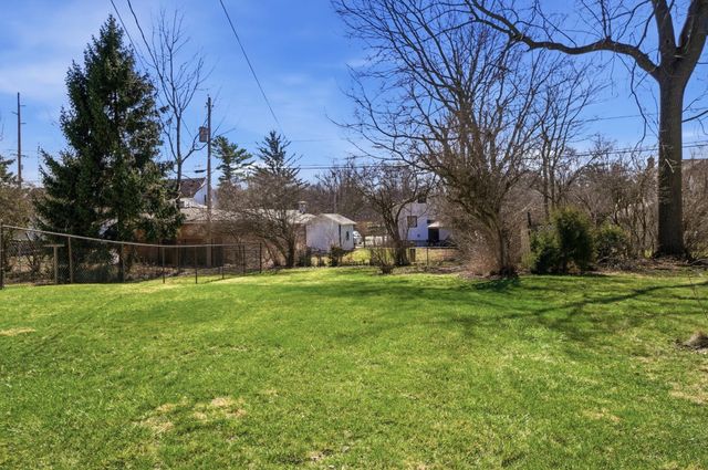 827 Snowhill Boulevard 827 Snowhill Boulevard, Springfield, OH 45504