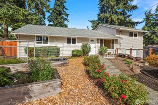 1901 192nd Place SW, Lynnwood, WA 98036