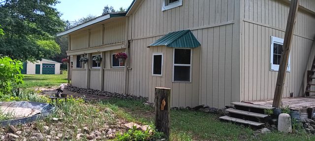 3115 S 124th Avenue, Ferry Twp, MI 49455