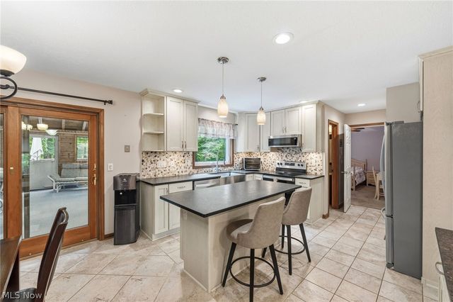 5196 Linda Drive, Medina, OH 44256