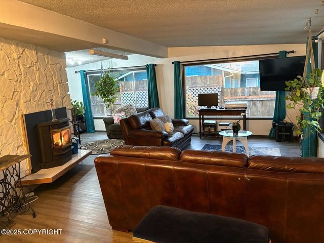 4403 Sesame Street, Juneau, AK 99801