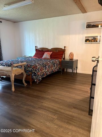 4403 Sesame Street, Juneau, AK 99801