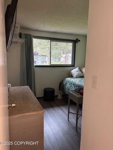 4403 Sesame Street, Juneau, AK 99801