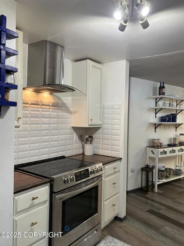 4403 Sesame Street, Juneau, AK 99801