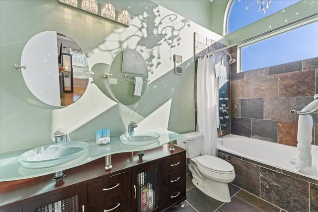 6061 BAHIA DEL MAR BOULEVARD 207, St Petersburg, FL 33715