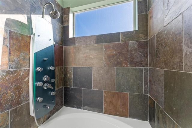 6061 BAHIA DEL MAR BOULEVARD 207, St Petersburg, FL 33715