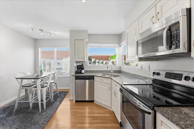 6061 BAHIA DEL MAR BOULEVARD 207, St Petersburg, FL 33715