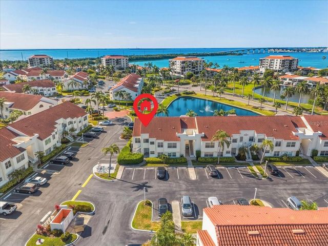 6061 BAHIA DEL MAR BOULEVARD 207, St Petersburg, FL 33715