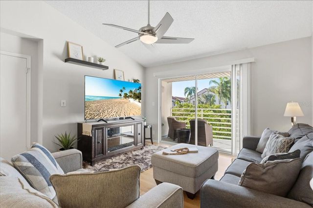 6061 BAHIA DEL MAR BOULEVARD 207, St Petersburg, FL 33715