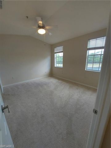 3268 Amanda LN 3, Naples, FL 34109